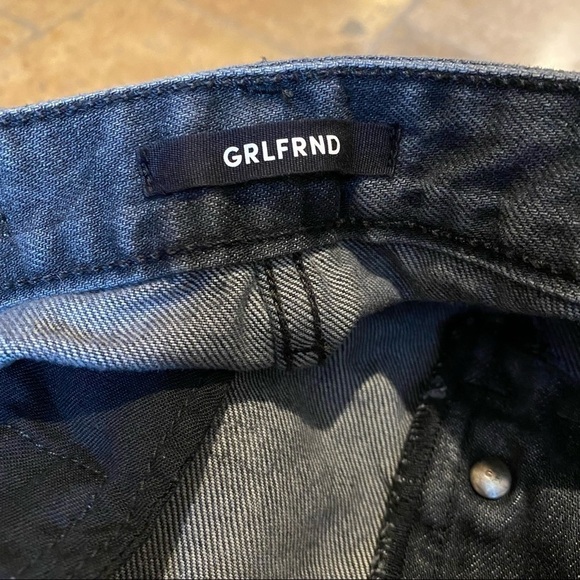 GRLFRND Dark Gray EVA Raw Hem Buttoned Fly Jean Skirt Size 24 - Picture 6 of 8